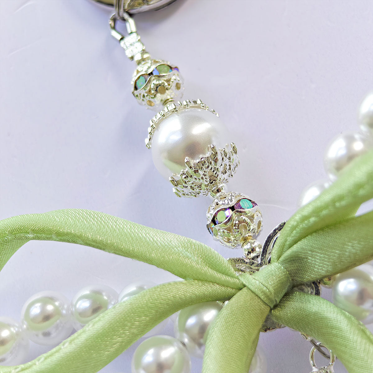 China rose Series Tulips Faux Pearls Bows Bags Pendants Fresh And Simple Flowers Mobile Phone Accessories For Women