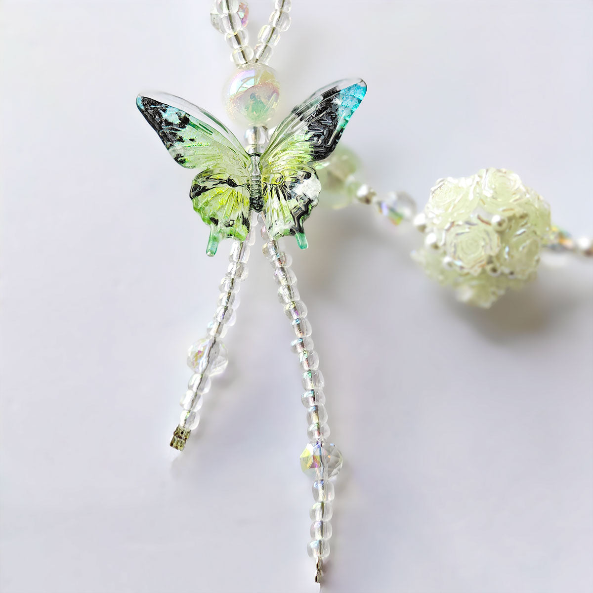 1 Pc Colourful Butterfly Mobile Phone Lanyard Mobile Phone Pendant Mobile Phone Charm Compatible Bag Decoration Key Chain Specially Designed For Women Fashionable And Beautiful Sparkling Gifts For Mother, Family, Friends, Birthday, Holiday Phone Chain